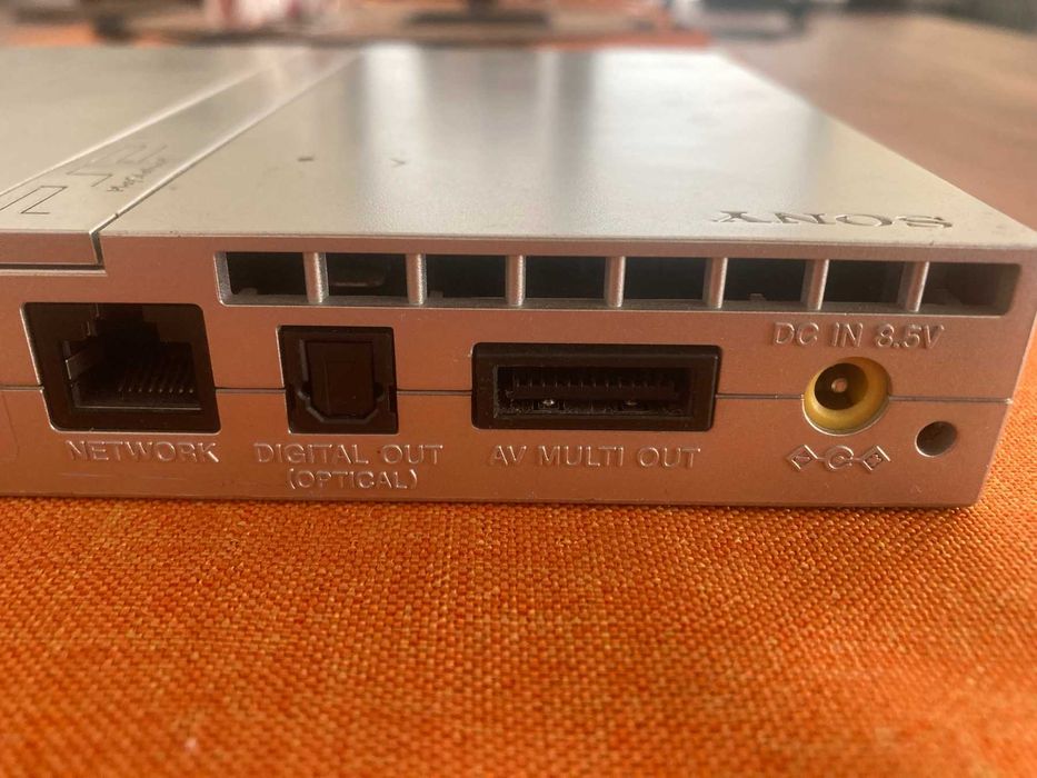 PlayStation 2 Slim (PS2) – модел SCPH-70004 (Само конзола)