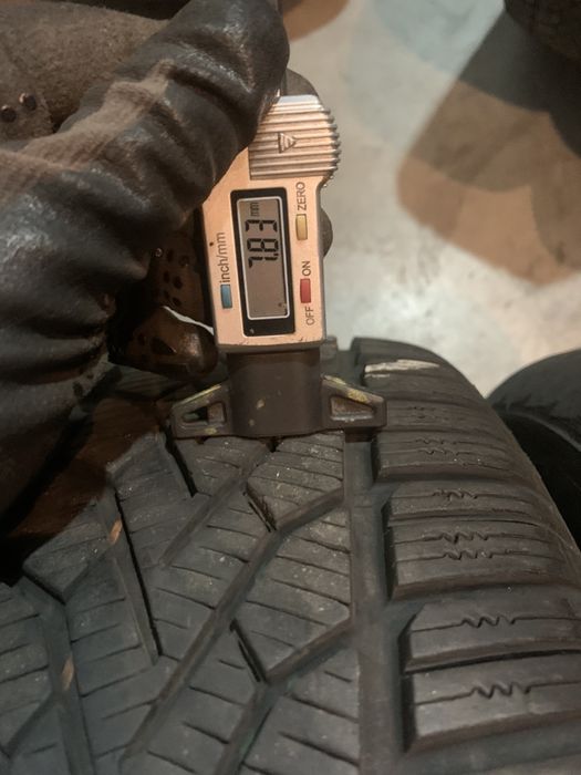 Anv m+s 215/65/16 Semperit