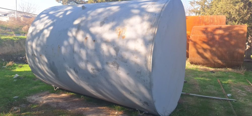 Xarxil yomkost sisternalar bor sotiladigani bolsa gaplashamz