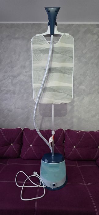 Aparat de călcat vertical cu abur Philips EasyTouch Plus