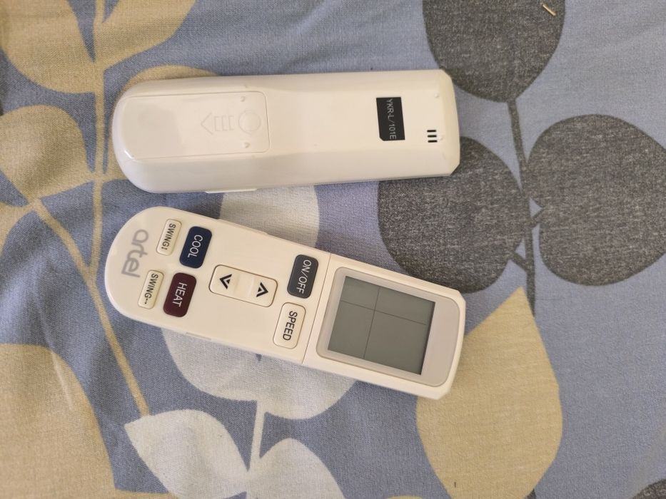 Продам новые пульты от кондиционера Artel