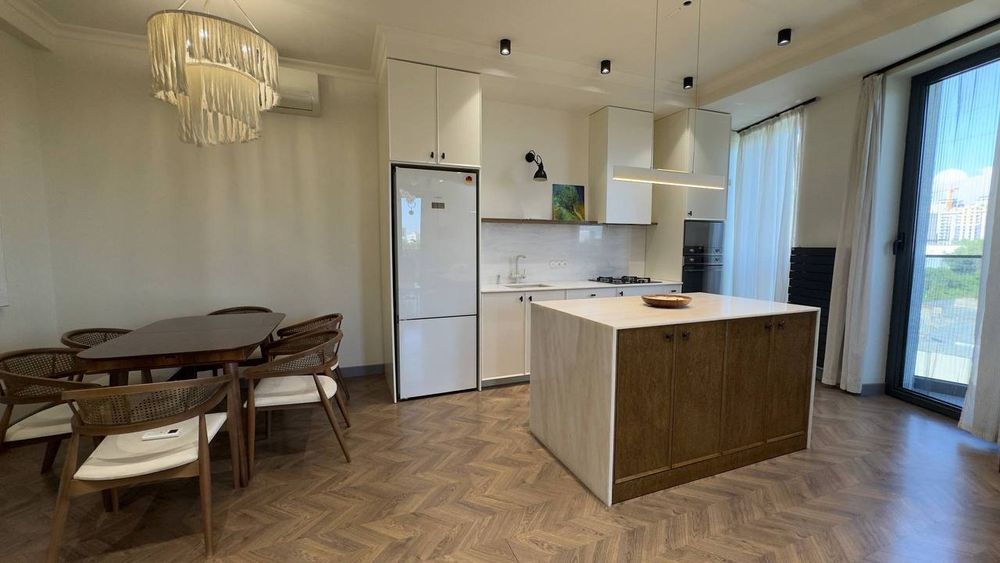 Продаётся ЖК Dòstlar НОВОСТРОЙКА 4/7/9 Алайский 137м2