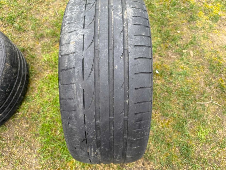 Vand 2 anvelope bridgestone potenza s001 rft (run flat) 225 40 R18