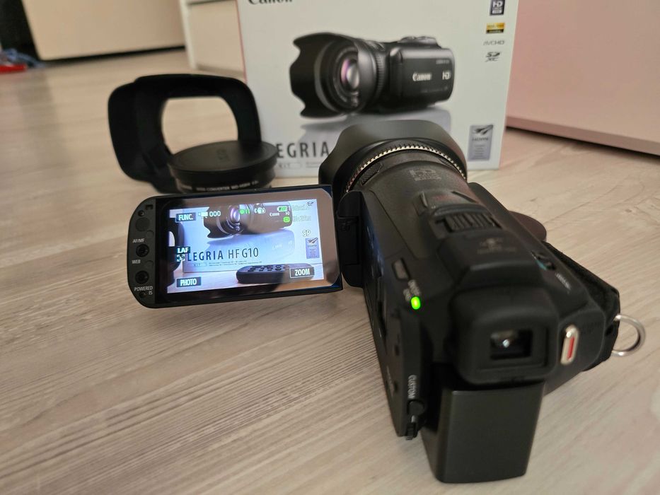 Canon Legria HF G10