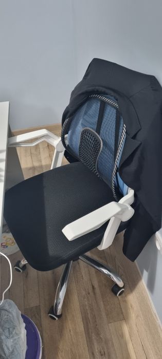 Продам шкаф, стол, принтер, кресла, кулер б/у