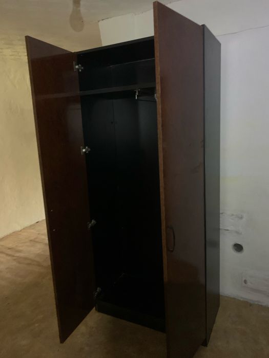 Шкаф для одежды для офиса и дома