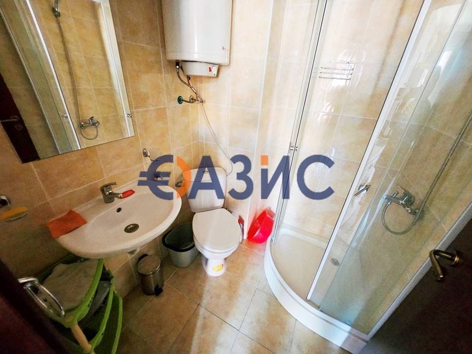 Продава се Двустаен апартамент в к.к. Слънчев бряг - 40 кв.м за 1088 €/кв.м - Снимка #11