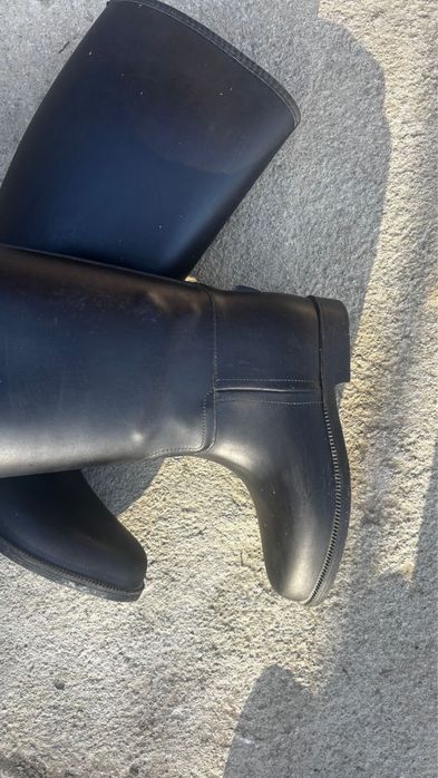 Vand scarita si cizma pentru calarit