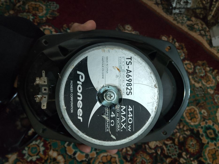 Pioneer kalonka sotiladi 400 ming