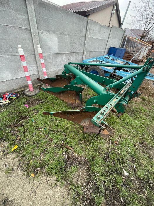 Vand tractor UTB650 +plug si disc