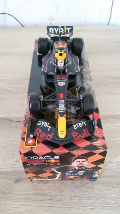 Модел на Red Bull Racing RB19 на Макс Верстапен - Сезон 2023
