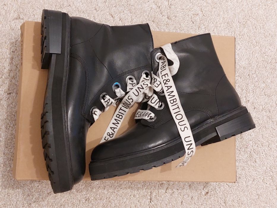 Ghete /cizme /botine Zara