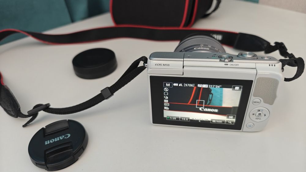 фотоаппарат canon m10 kit
