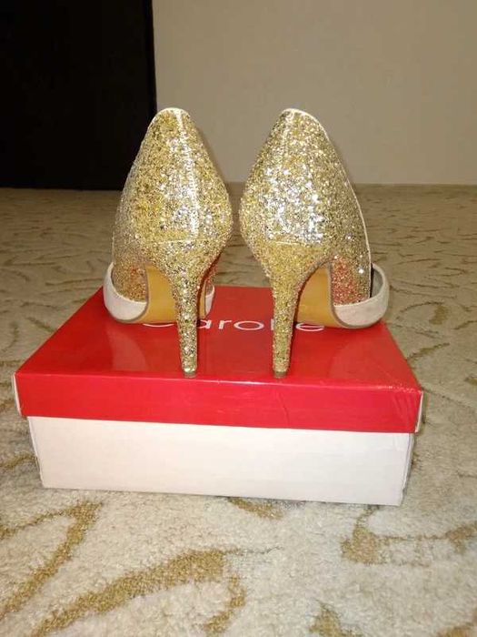 Pantofi eleganti cu paiete