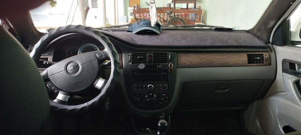 Lacetti sotiladi yoki arenda vikupga beriladi.