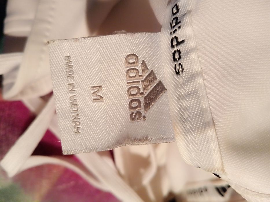 Кофта Адидас , в хорошем состоянии