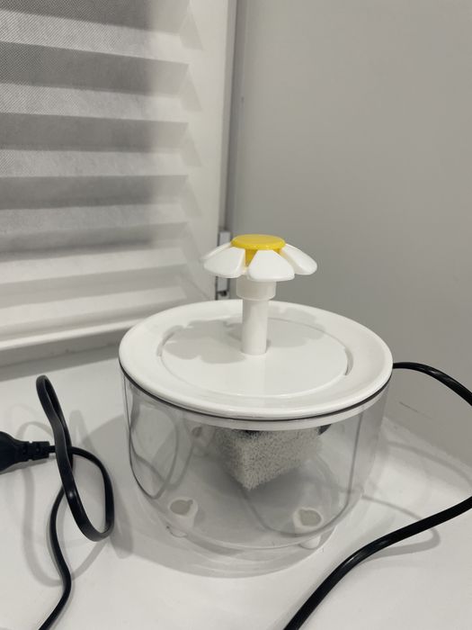 Поилка для кошек собак и птиц