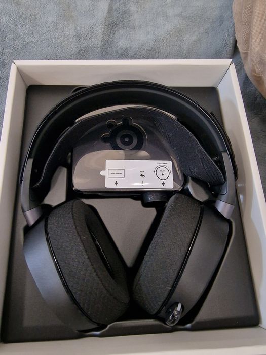 Игровые наушники