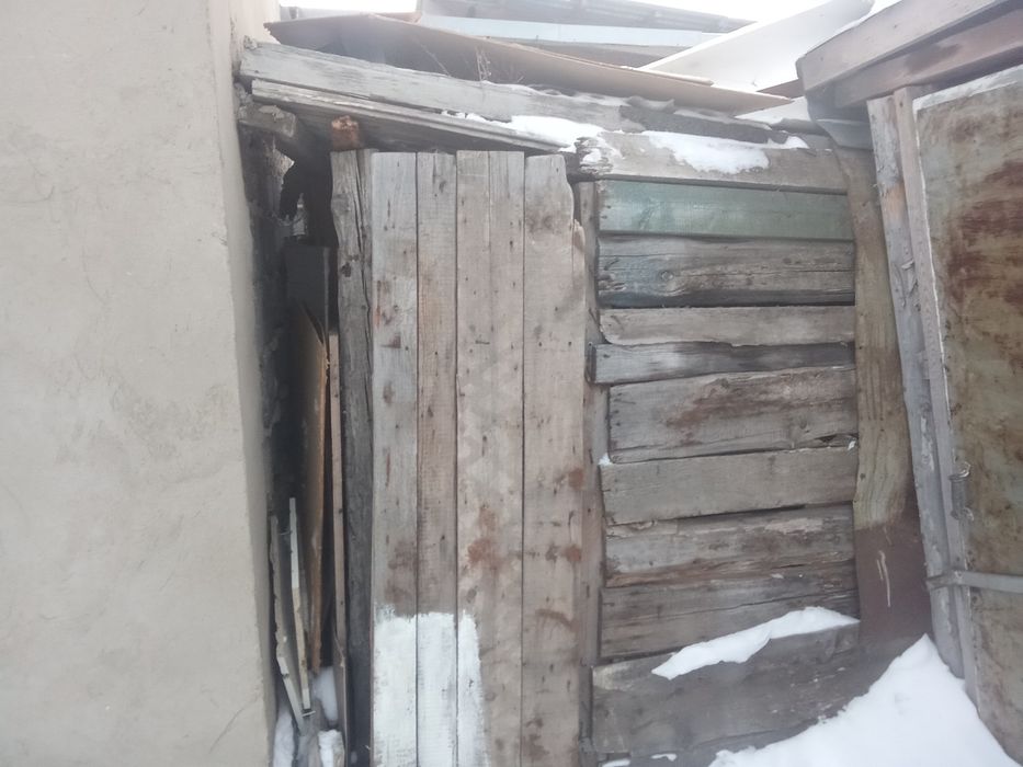 Недвижимость продам сарай- гараж