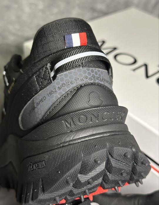 Обувки Moncler Trailgrip gtx