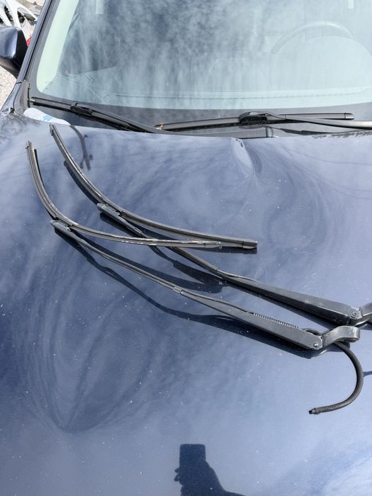 Рамене чистачки и пластмаси под стъклото за Mercedes Vito W639