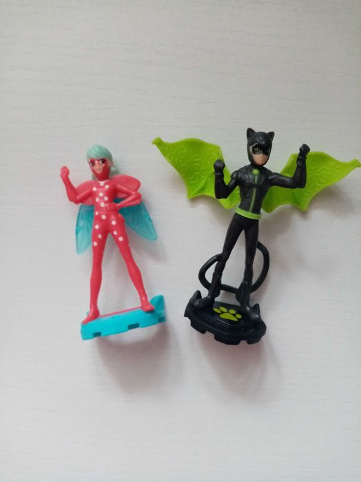 Продам киндер-игрушки: Леди Баг, Натунс, Принцессы Дисней