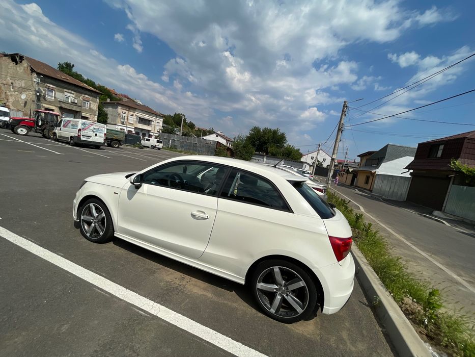 Vând Audi A1 1.4tfsi