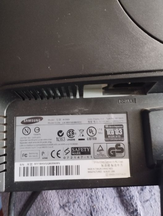 Монитор Самсунг продам недорого