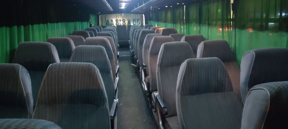 Mercedes-Benz TURFETISKIY 55 месталик SOTILADI