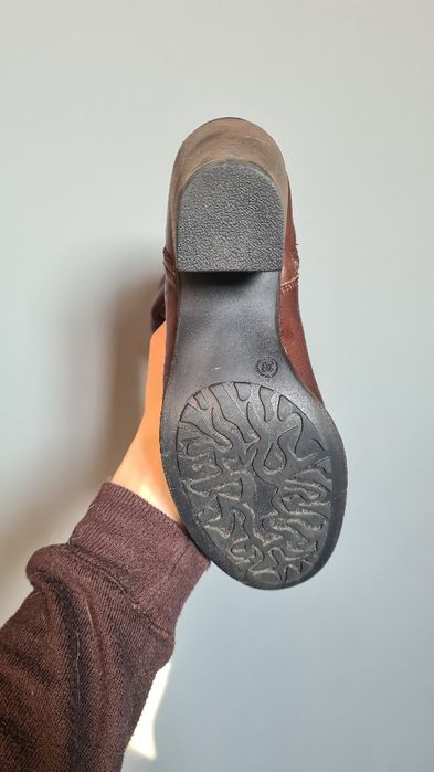 Cizme din piele naturala, imblanite