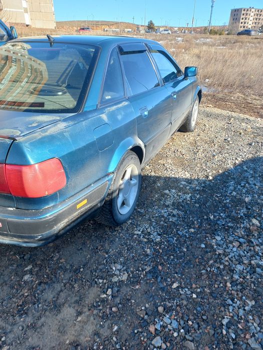 Продам автомобиль Ауди б4