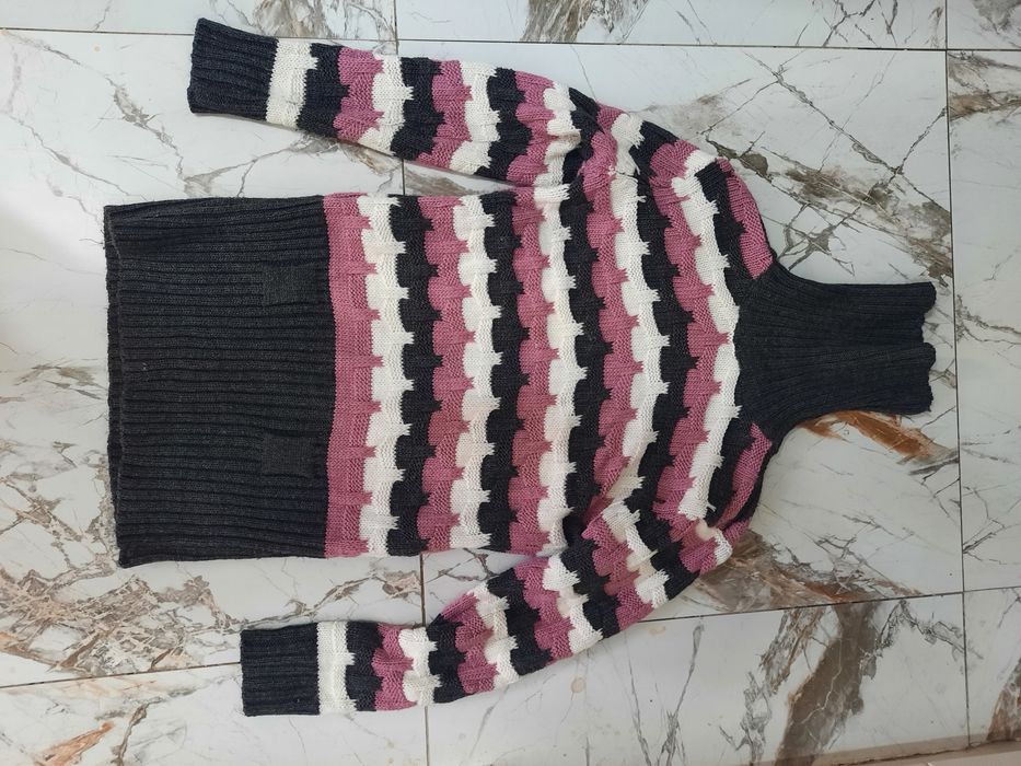 Отдам даром вещи женские