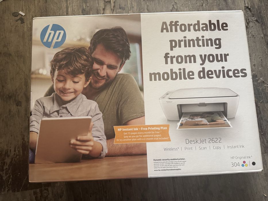Продавам принтер HP DeskJet 2622 All-in-One – чисто нов
