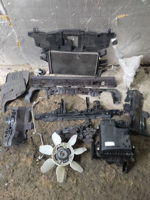 Fata completa Toyota Hilux invincible X