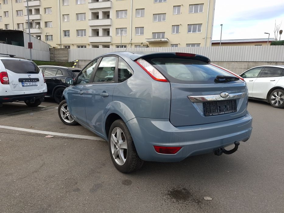 Focus 1.6i modell TITANIUM cu climatronic