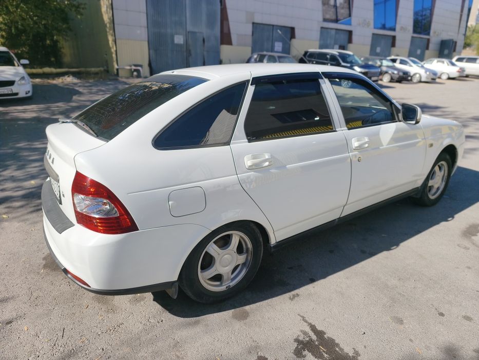 Продам Приору хэтчбек