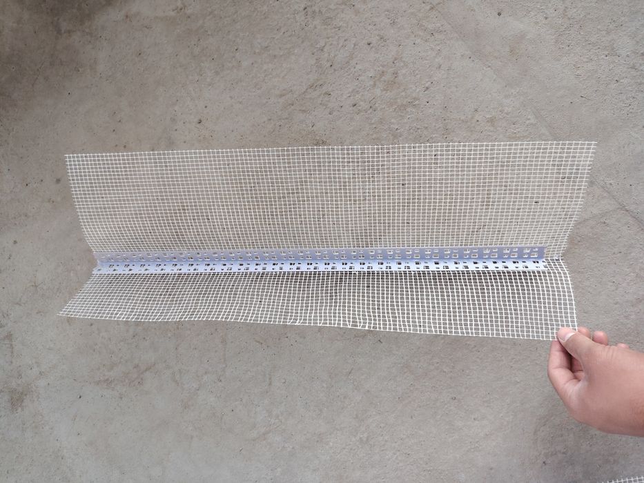 PVX (serpiyanka) burchak setkalari