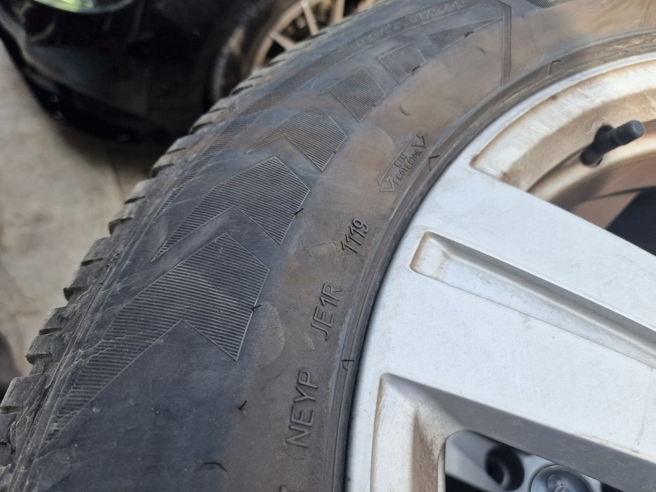 Гуми с Джанти за Audi Q7 255/60 R 18 Good Year 2019