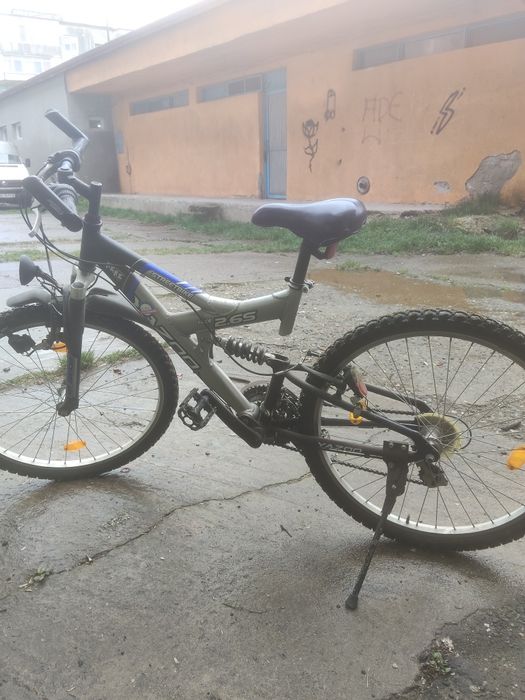 Biciclete de vânzare