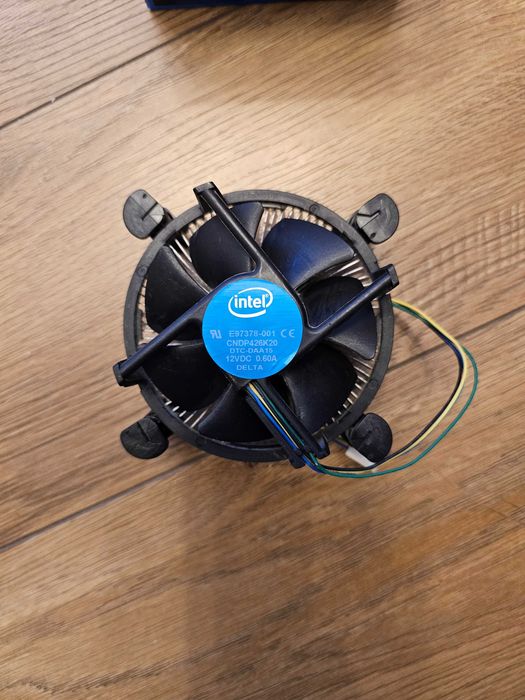 Дънна платка GIGABYTE B85M, Процесор Intel Core i5 4460, RAM 16GB DDR3