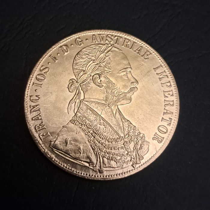 Пендари щемпъл непипани