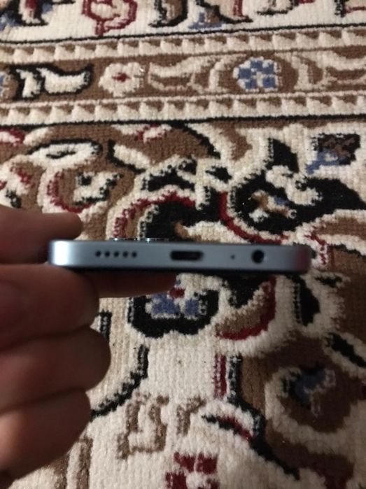 Honor x6a продам или обменяю телефон