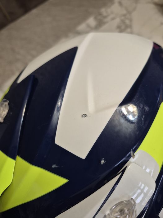 Мотокрос каска Airoh