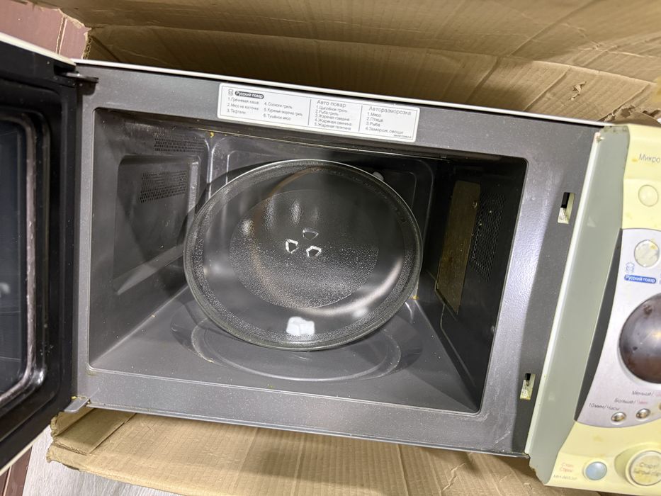 Mikroto‘lqinli pech- Микроволновая печь LG