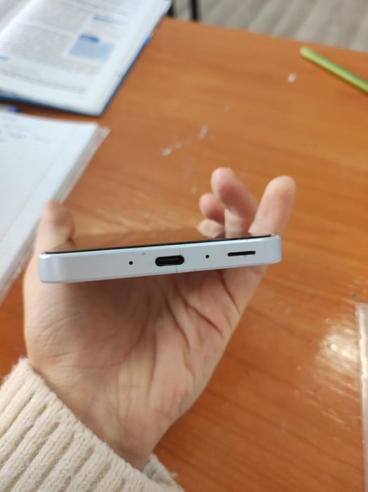 Самсунг А 35нет гарантий