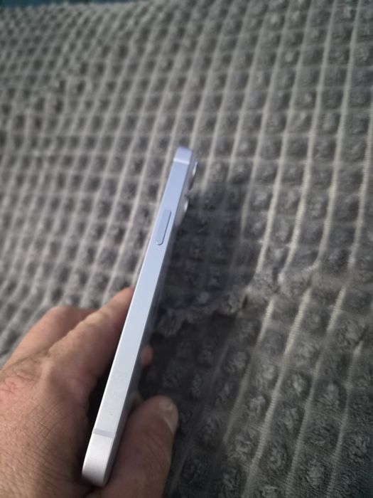 Iphone 14                    .