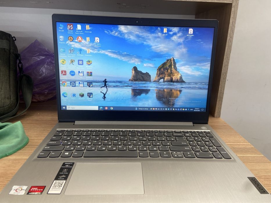 Lenova IdeaPad 3 512