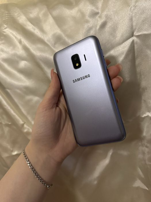 Продам телефон samsung galaxy j2