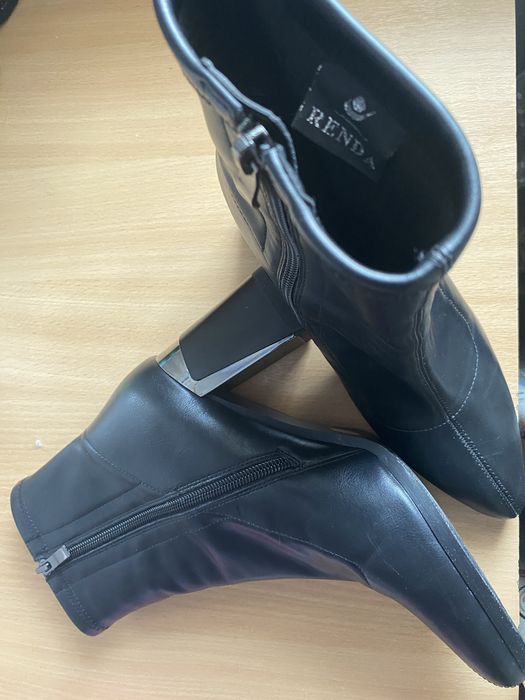 Туфли 38 размера на каблуке