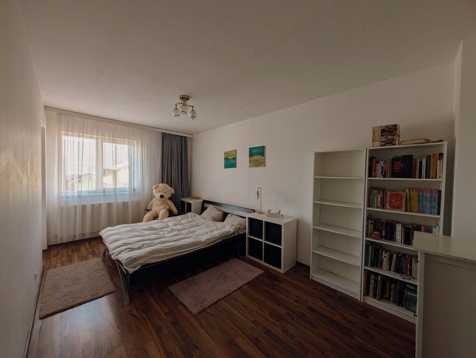 Apartament cu 3 camere de închiriat  pe 2 niveluri, pet friendly